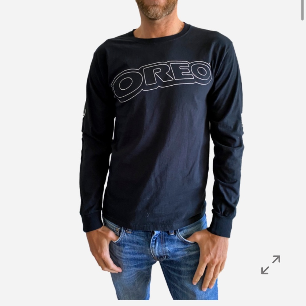 ‼️Oreo long-sleeve‼️ Perfect for Oreo lovers and super cute Oreos down the arms.